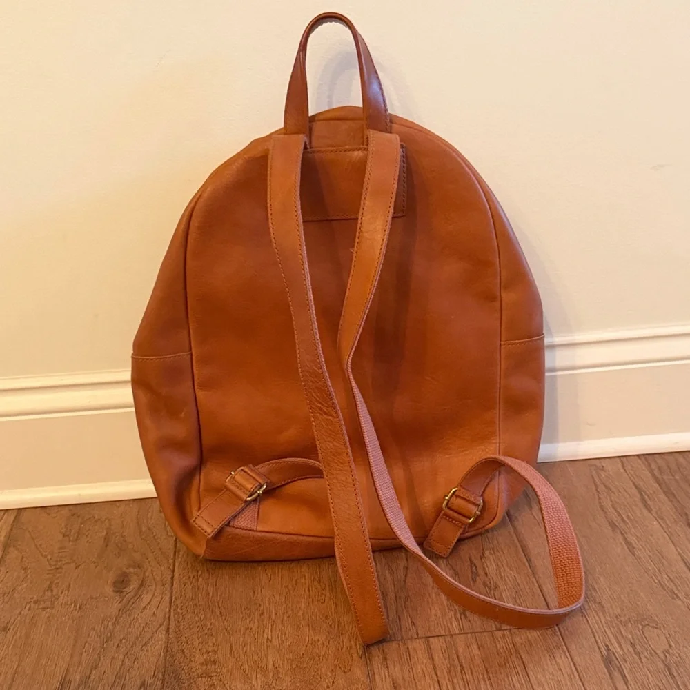 Leather Daypack Backpack - Tan